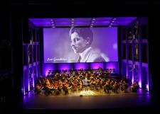 Celebra la UdeG centenario de su refundación con homenaje a sus figuras destacadas
